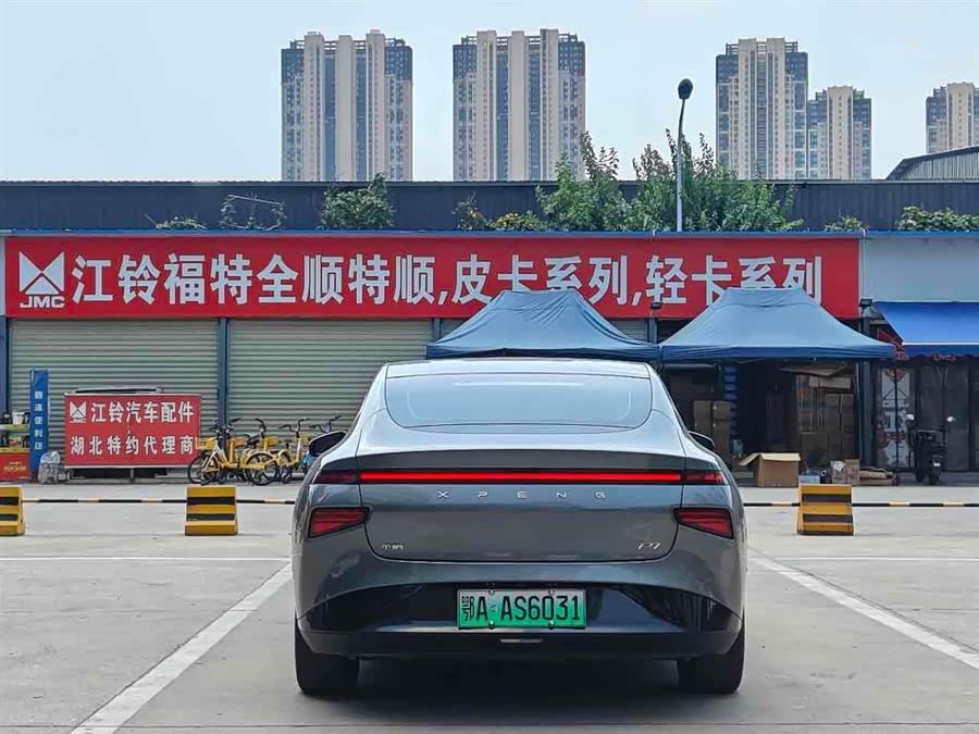 Xpeng P7 2023 imagen de coche #9