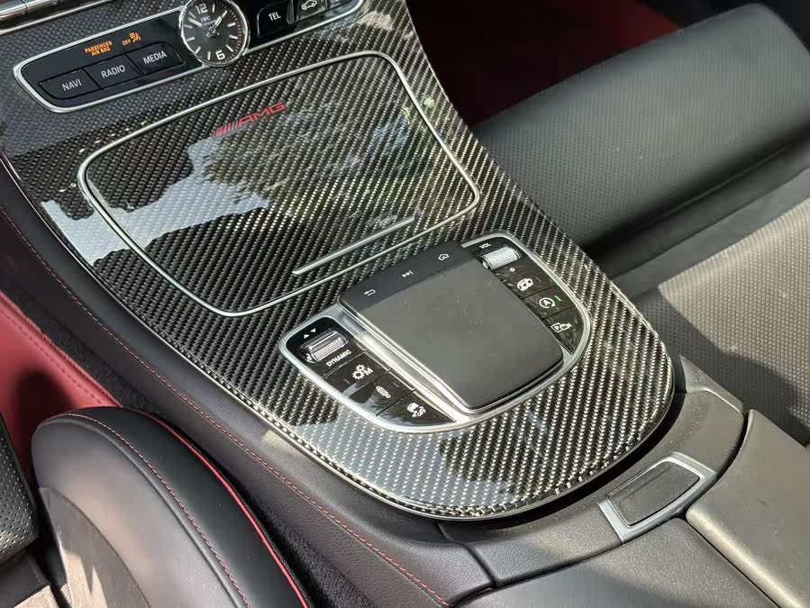 Mercedes-Benz E AMG 2020 صورة سيارة #9