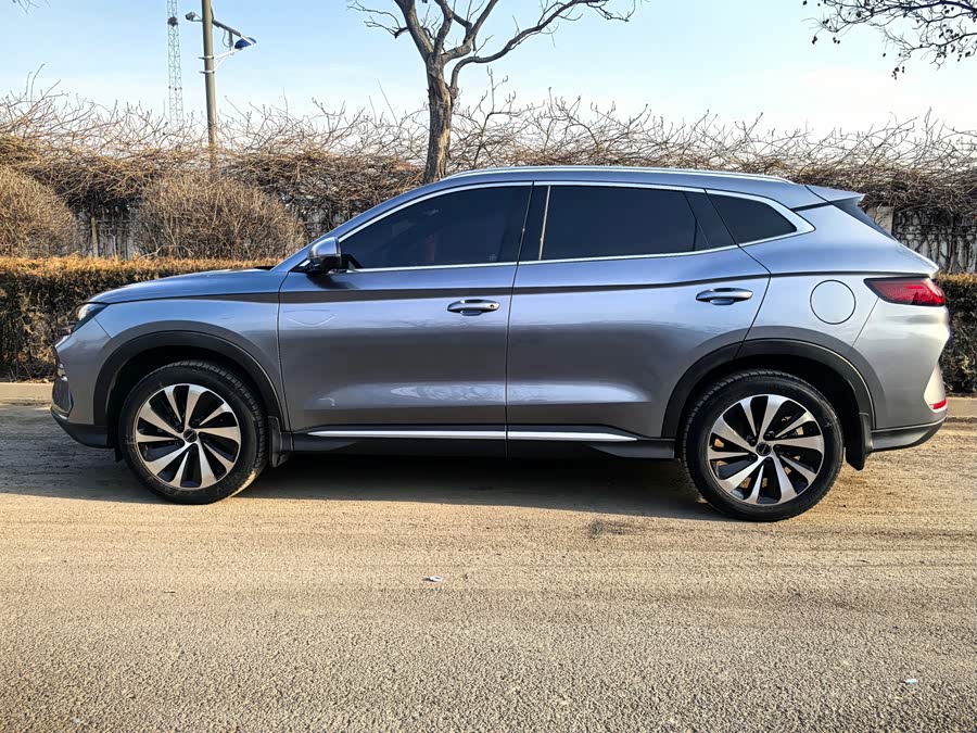 BYD Song Plus New Energy 2023 #9 BYD Song Plus New Energy 2023 car image #9