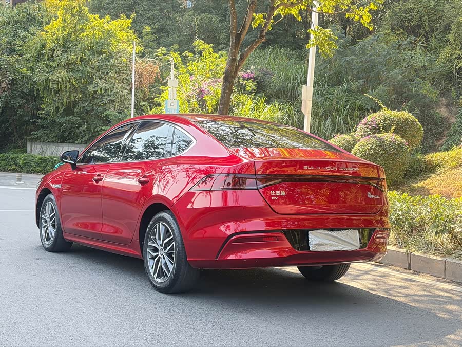 BYD Qin Plus 2022 صورة سيارة #9