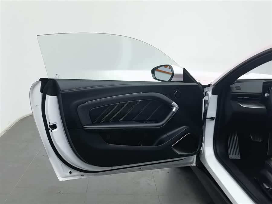 哪吒汽车 哪吒GT 2023 #9 哪吒汽车 哪吒GT 2023 汽车图片 #9