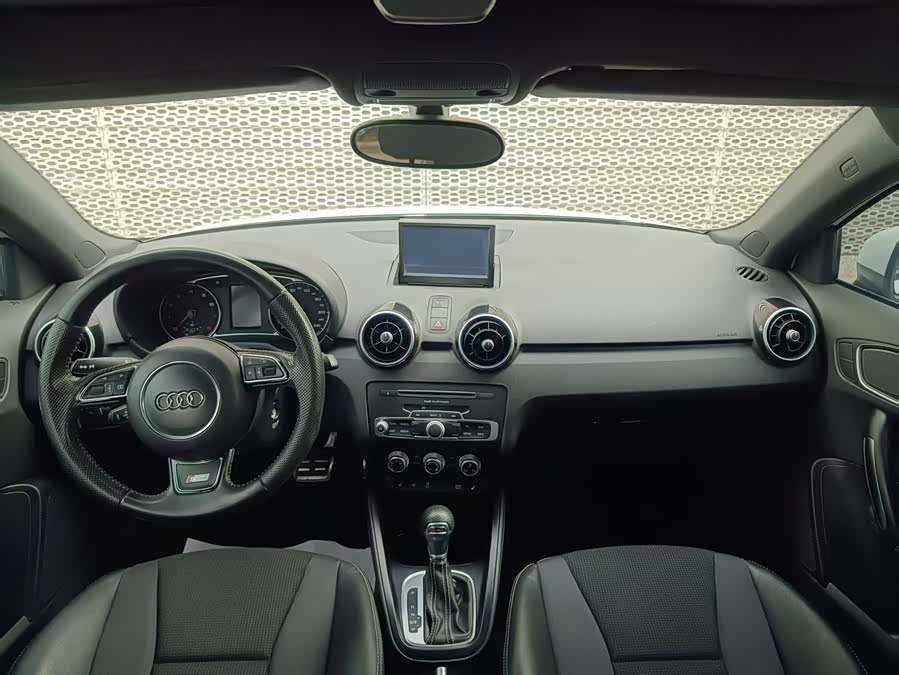 Audi A1 2017 #9 Audi A1 2017 car image #9