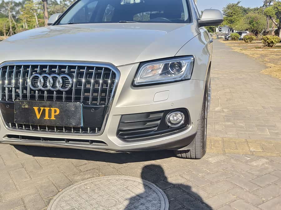 Audi Q5 2015 car image #9