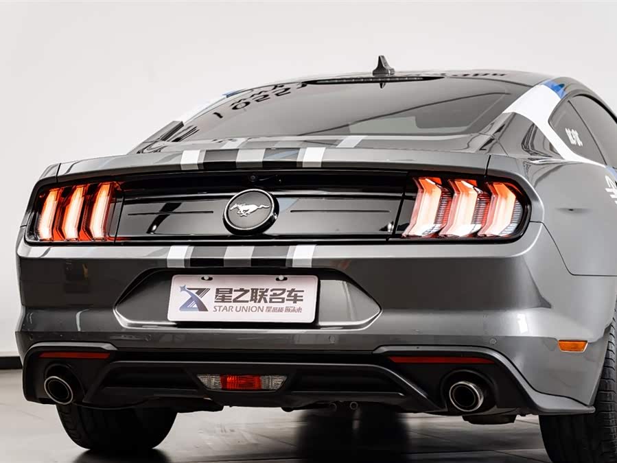 Ford Mustang 2023 car image #9