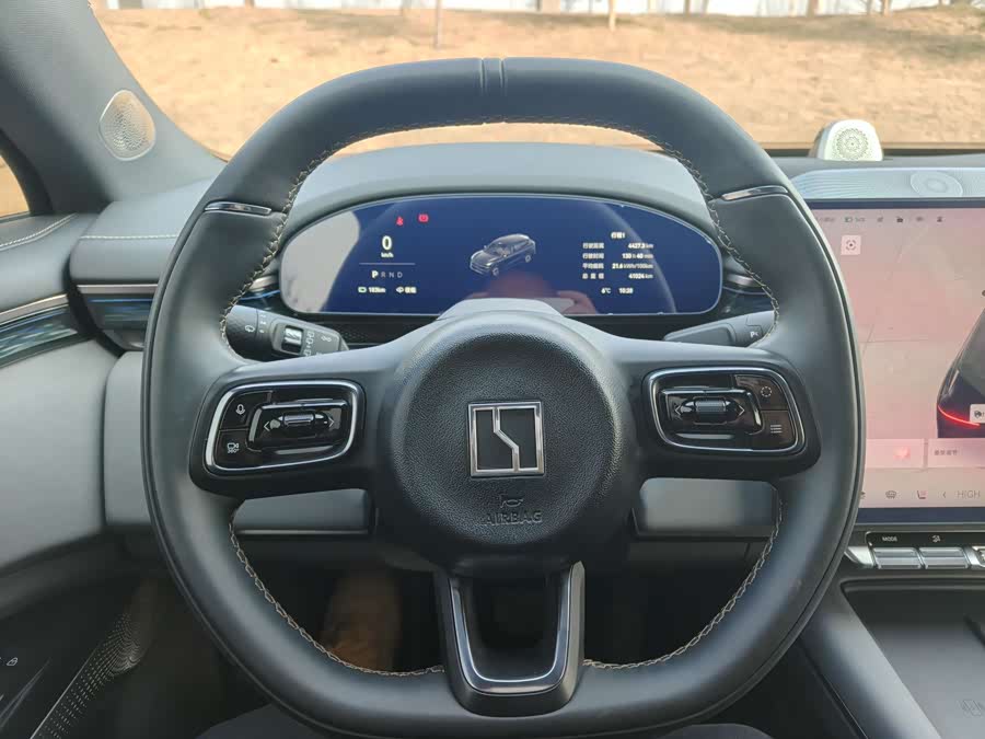 极氪 极氪7X 2024 汽车图片 #9