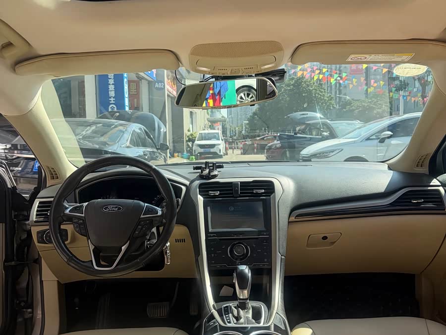 Ford Mondeo 2016 car image #9