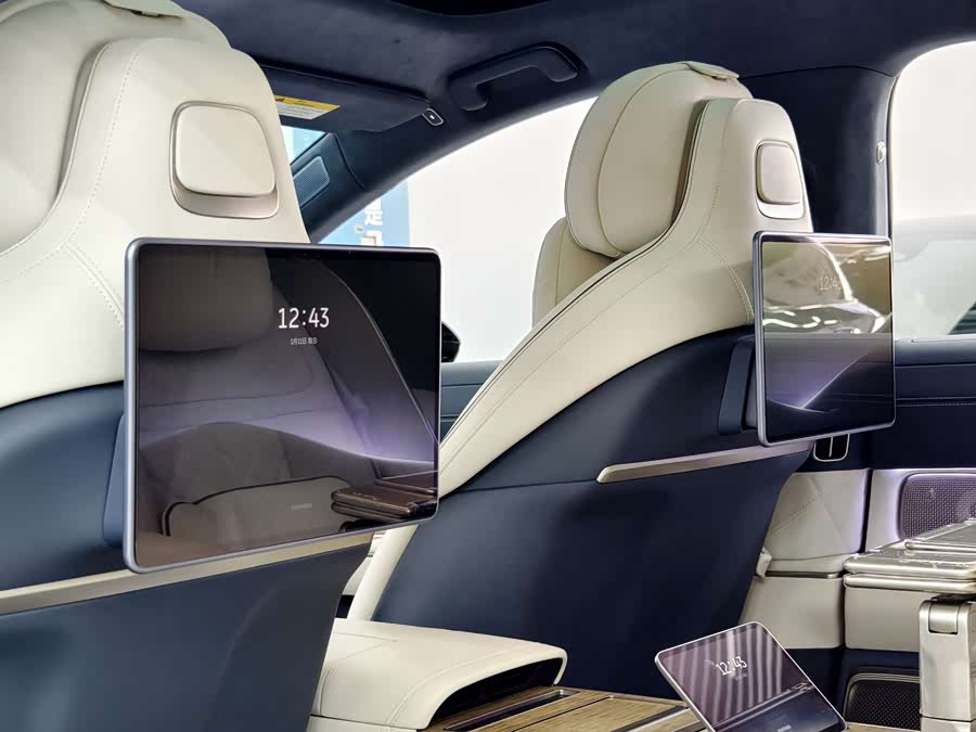 蔚来 蔚来ET9 2025 汽车图片 #9