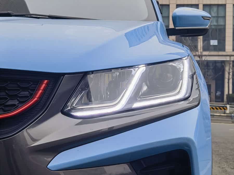 GEELY Coolray 2023 car image #9