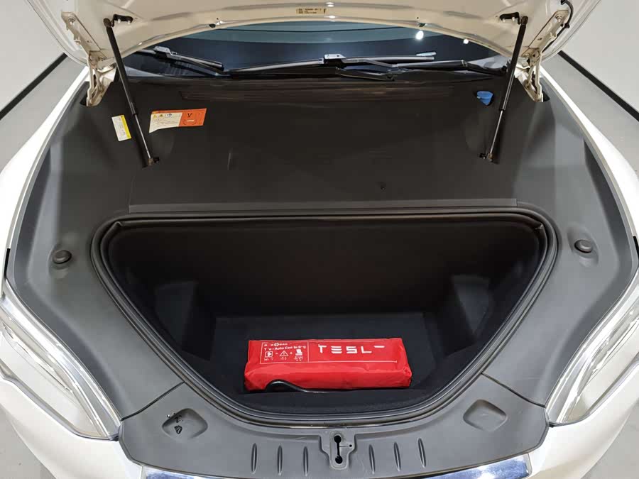 特斯拉 Model S 2017 汽车图片 #9