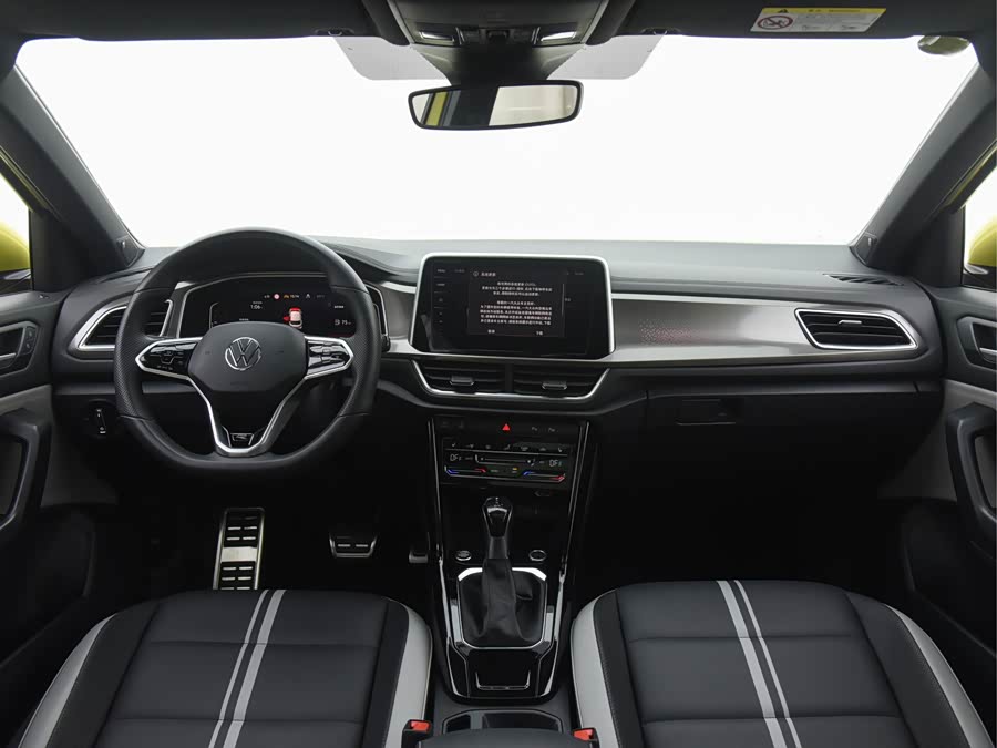 Volkswagen T-Roc 2023 #9 Volkswagen T-Roc 2023 car image #9
