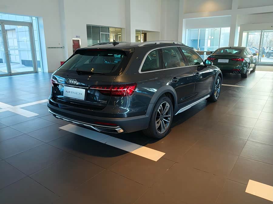 Audi A4 (Imported) #9 Audi A4 (Imported) car image #9