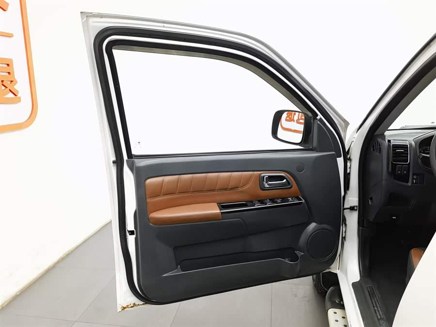 Great Wall Wingle 5 2015 car image #9