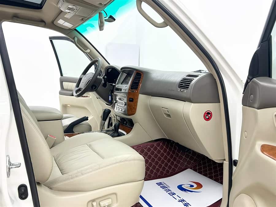 Toyota Land Cruiser 2005 immagine di auto #9