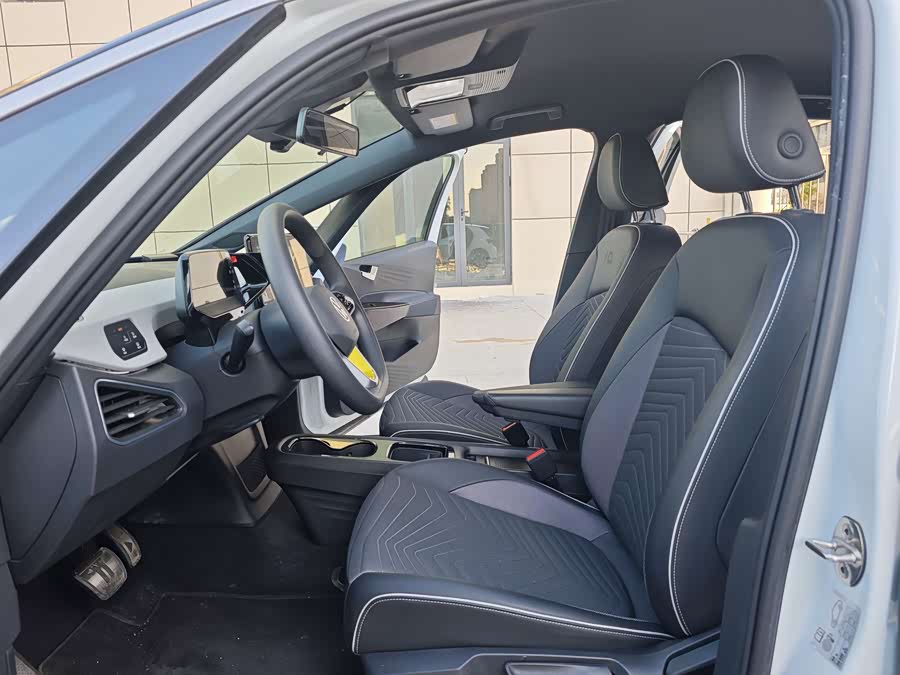 Volkswagen ID.3 2023 #9 Volkswagen ID.3 2023 car image #9