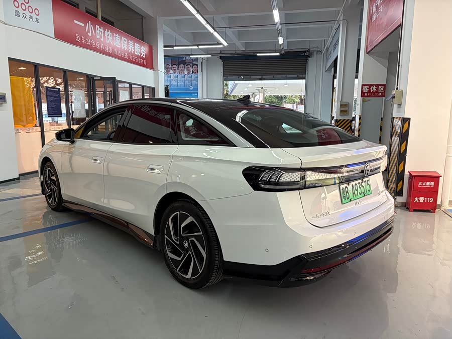 Volkswagen ID.7 Vizzion 2024 car image #9