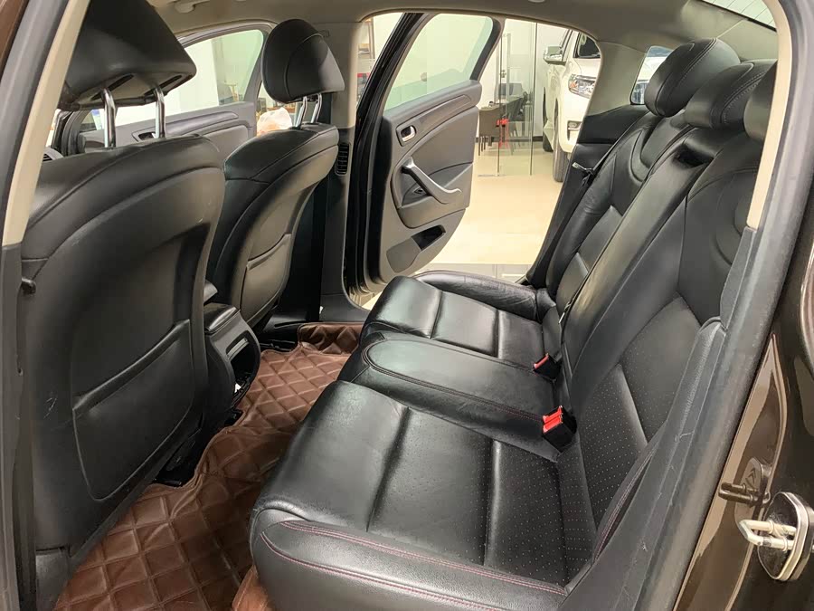 Citroen C5 2015 изображение автомобиля #9