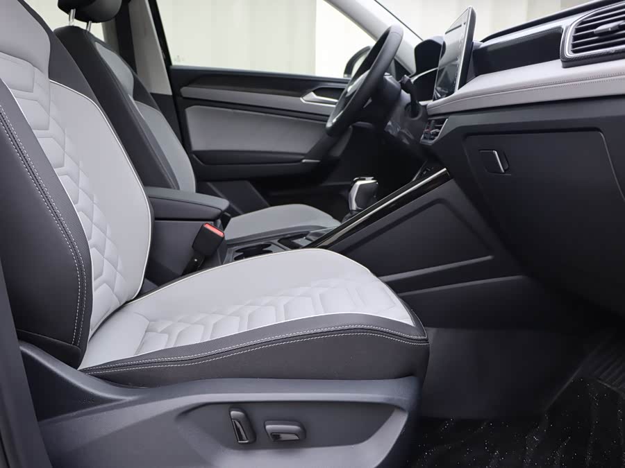 Volkswagen Tayron 2025 #9 Volkswagen Tayron 2025 immagine di auto #9