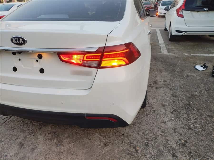 起亚 凯绅 2018 汽车图片 #9