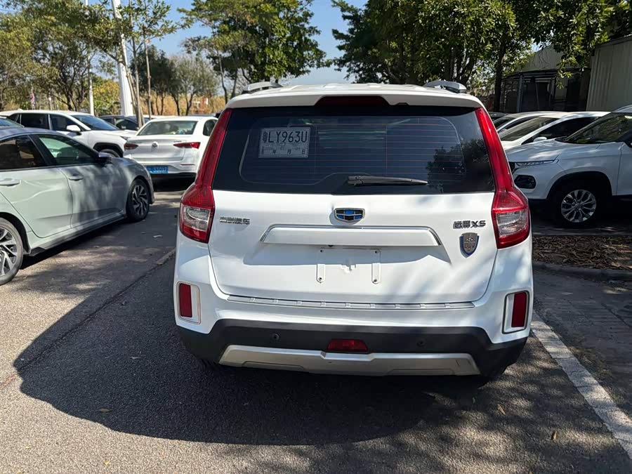 GEELY Vision X6 2017 car image #9