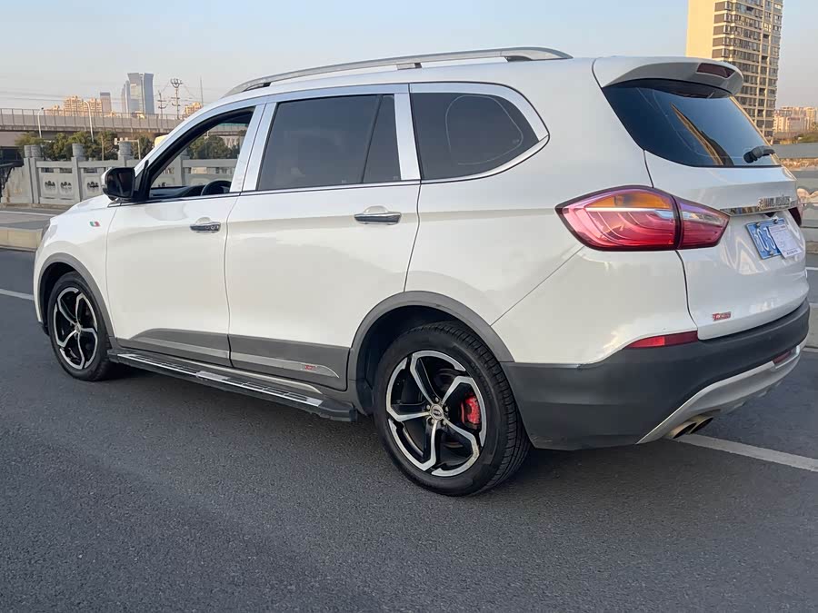 SWM X7 2018 imagen de coche #9