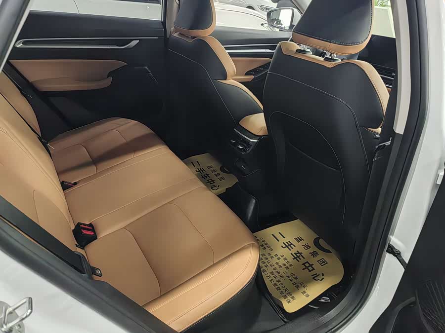 GEELY Emgrand 2024 #9 GEELY Emgrand 2024 car image #9