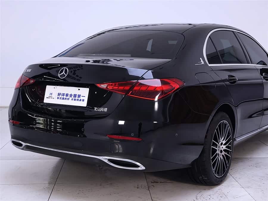 Mercedes-Benz C Class 2025 car image #9