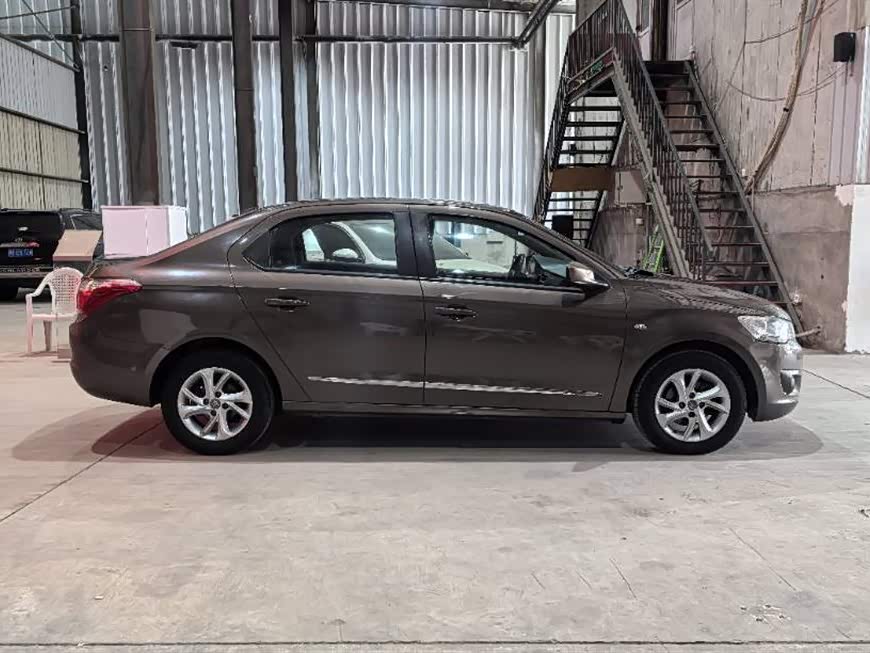 Citroen C-Elysée 2015 immagine di auto #9