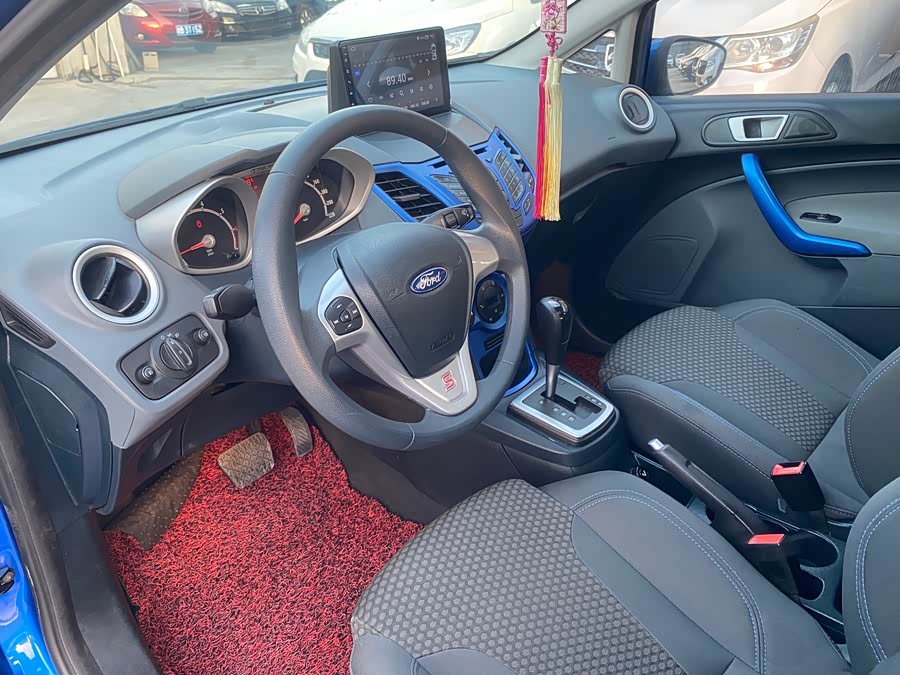 Ford Fiesta 2012 immagine di auto #9