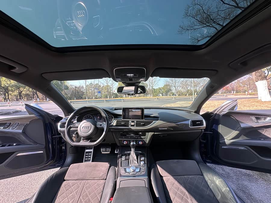 Audi RS 7 2015 imagen de coche #9