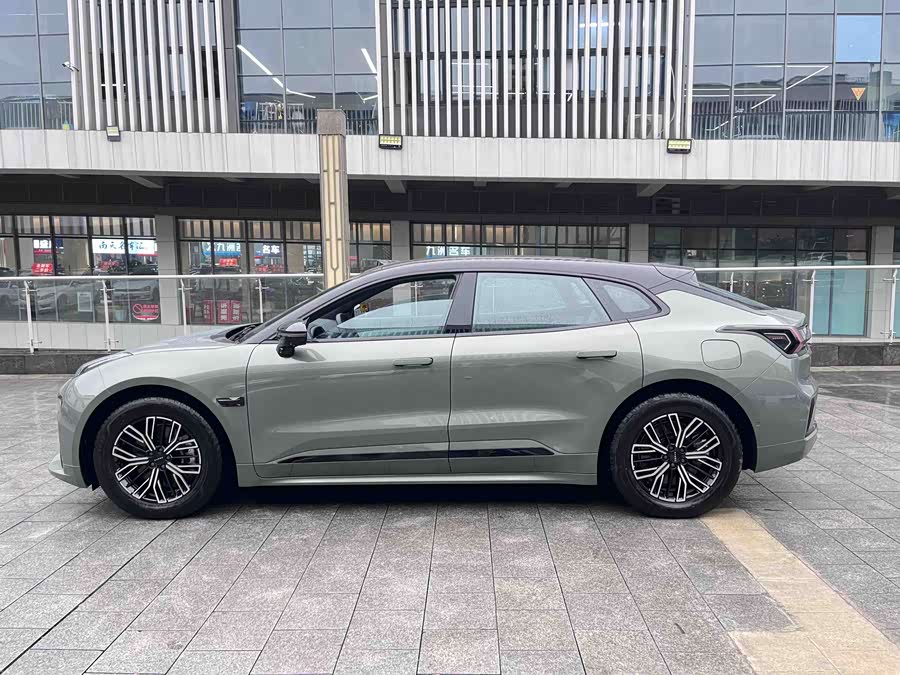 极氪 极氪001 2024 汽车图片 #9