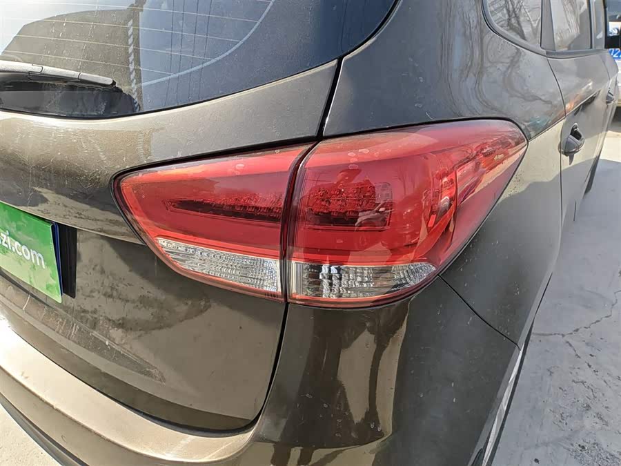 起亚 佳乐 2015 汽车图片 #9