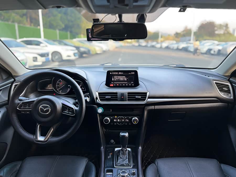 马自达 马自达3 昂克赛拉 2018 汽车图片 #9