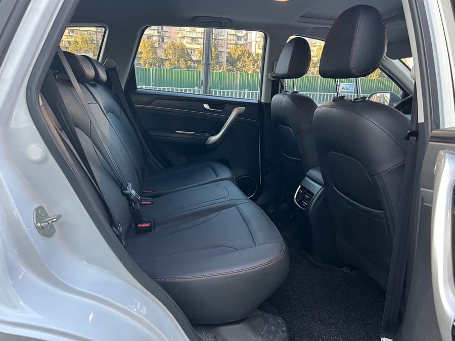 Haval M6 2020 #9 Haval M6 2020 immagine di auto #9