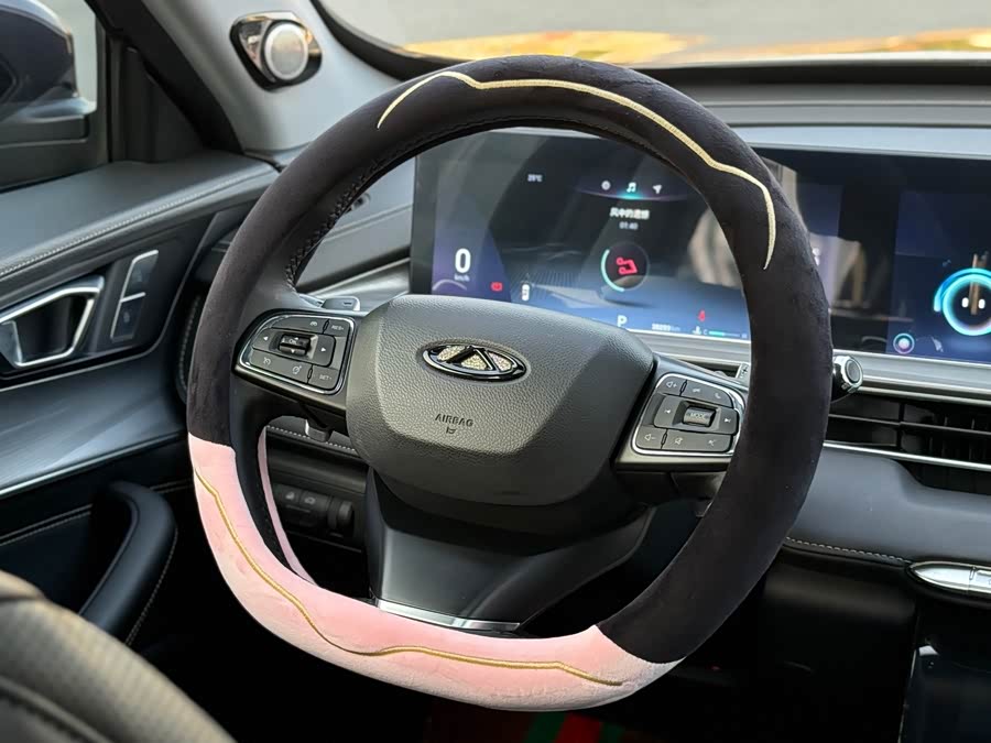 Chery Tiggo 8 Plus 2021 immagine di auto #9