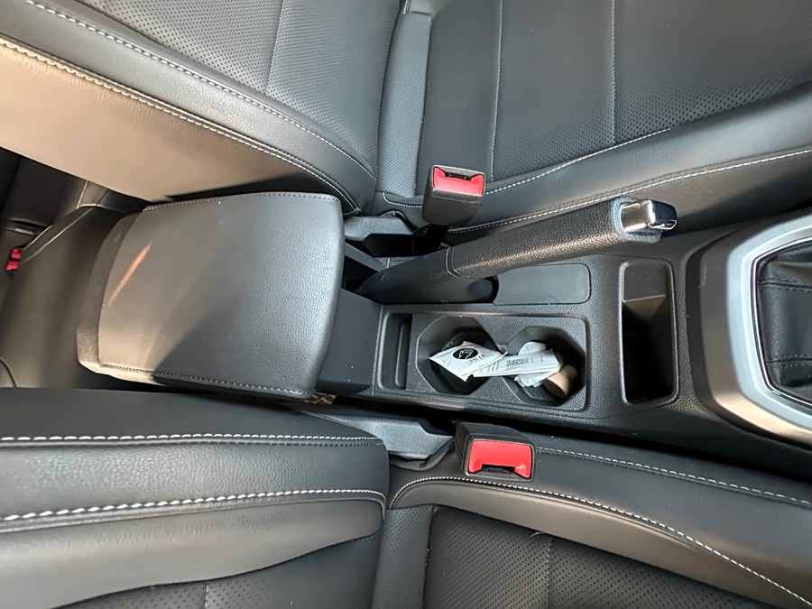 Volkswagen T-Cross 2020 car image #9