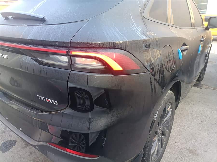 Forthing T5 EVO 2021 car image #9