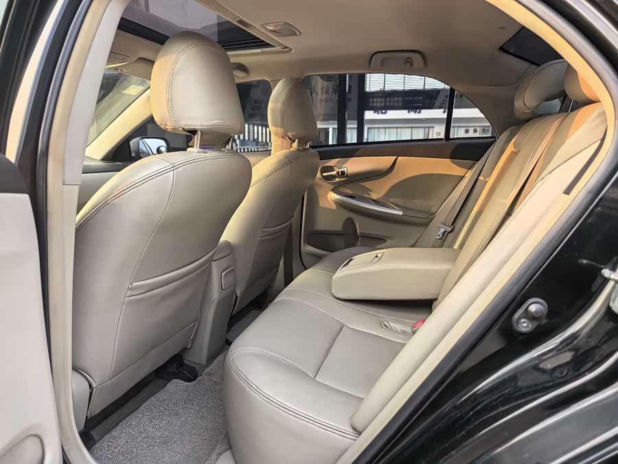 丰田 卡罗拉 2012 汽车图片 #9