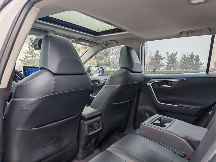 Toyota RAV4 2023 #9 Toyota RAV4 2023 imagen de coche #9