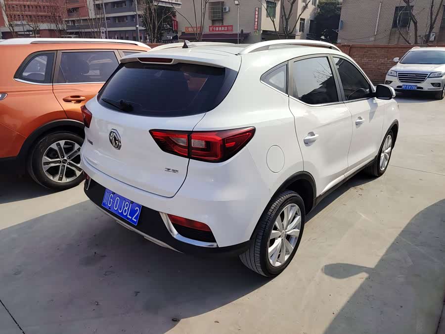 MG ZS 2017 car image #9