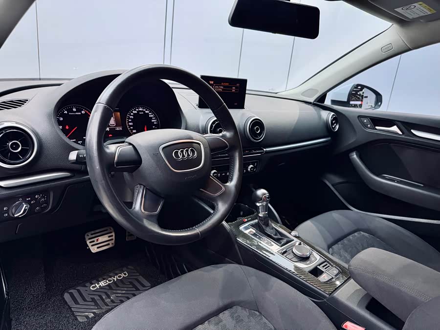 Audi A3 2016 car image #9