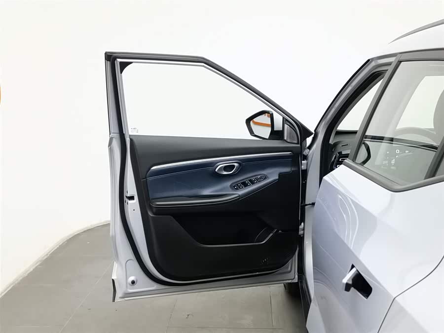 GAC Trumpchi GS3 2023 car image #9