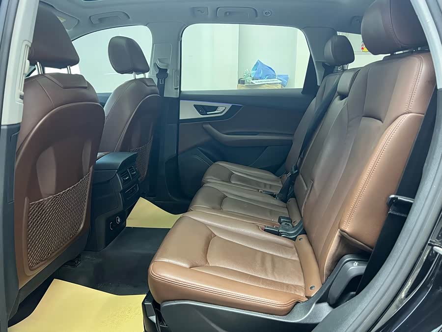 Audi Q7 2019 #9 Audi Q7 2019 car image #9