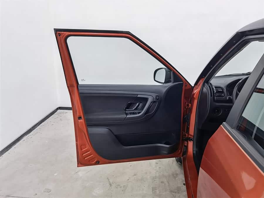 Skoda Fabia 2012 car image #9