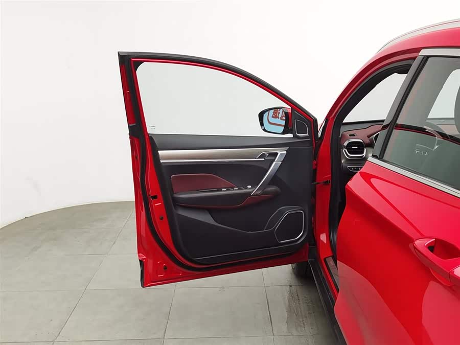 GEELY Coolray 2019 car image #9