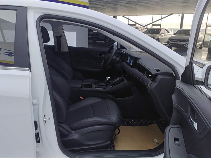 荣威 荣威i5 2024 汽车图片 #9