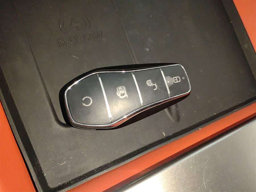 BYD Tang L 2025 car image #9