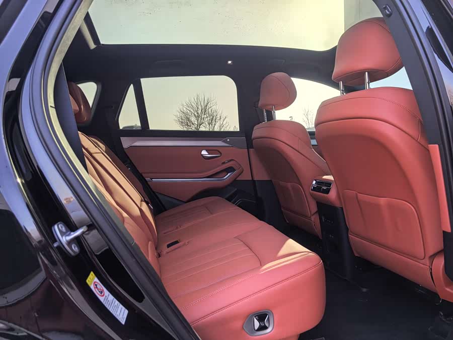 BYD Tang L 2025 car image #9