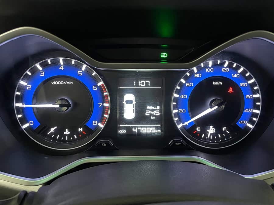 GEELY Vision X3 2019 изображение автомобиля #9