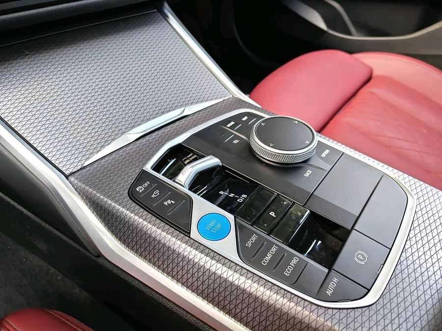 BMW i3 2024 #9 BMW i3 2024 car image #9