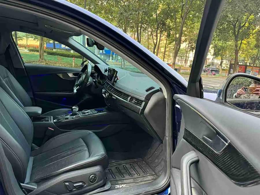 Audi A4 (Imported) 2020 car image #9